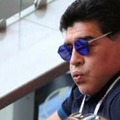 マラドーナ大爆発！W杯のイングランドと審判は「最悪のドロボー」だ