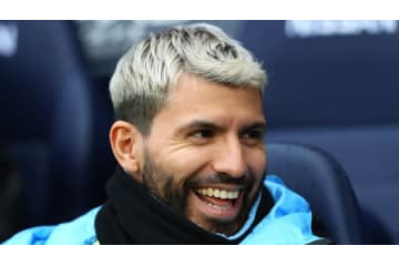 学校閉鎖の子供たちのため！アグエロが「スペイン語先生」になる 画像