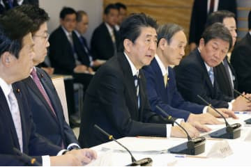 25日にも新型肺炎基本方針決定 画像