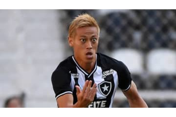 本田圭佑、ボタフォゴ若手が心酔！？「頭が非常にいい」と賞賛される 画像