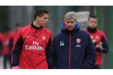 シュチェスニ、アーセナルで「ある人に喫煙を告げ口された事件」を激白 画像