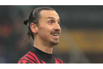 「イブラはミランを去る！」 “電話会談”のミハイロヴィッチが爆弾発言 画像