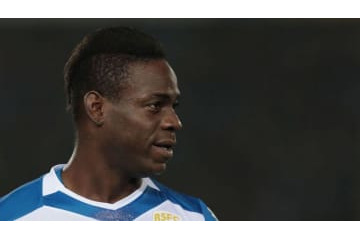 練習欠席のバロテッリ、契約解除か…会長もバッサリ「彼は甘やかされてた」 画像