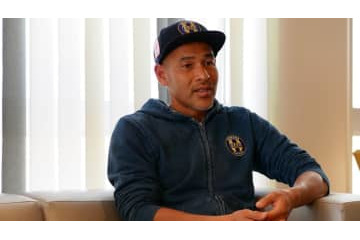 高原直泰の「リアルサカつく」！沖縄SVの現在地と、監督を辞めた理由 画像