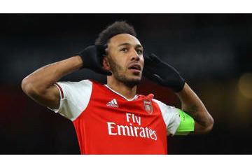 オーバメヤング、自宅の「ゲーム部屋」がスゴすぎる 画像