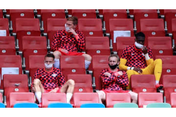 ブンデス、マスク使用義務を緩和！スタッフ数も増える 画像