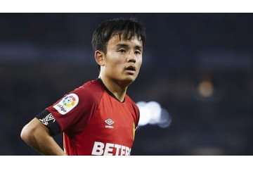 久保建英、練習での「おしゃれなラボーナゴール」がこれ 画像