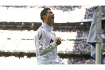 「襟立て」でユニフォームを着こなした5人 画像