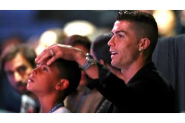 ロナウド息子、違法水上バイクで爆走して炎上…その映像がこれ 画像