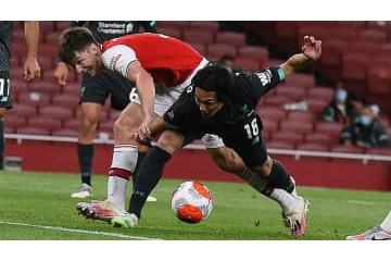 南野拓実、あまりにも惜しい「ゴール前トラップ場面」がこれ 画像