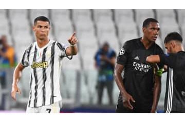 CLでユヴェントスを潰したマルセロの神憑りタックルがすごい 画像