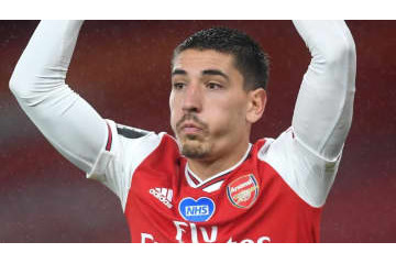 アーセナル、ベジェリンをPSGに放出か 画像