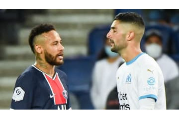 ネイマールとバトルしたマルセイユDF、 長友らと写真 「反人種差別」をツイート 画像