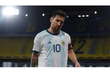 メッシ、危なかった…代表戦で失敗しかけた「苦手PK」がこれ 画像