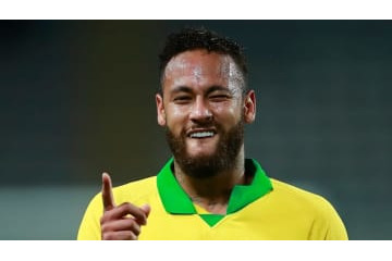 ネイマール、人気ゲーム『Among Us』でこんな感じで殺す 画像