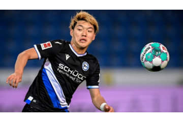 堂安律、ブンデス初アシスト！「右足精密クロス」がどんぴしゃだ(動画あり) 画像