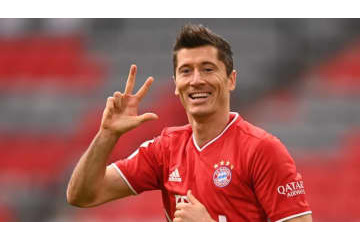 レヴァンドフスキ、今年2つ目の“バロンドール”授与！これは完成度高めだ 画像