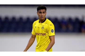 18歳レイニエル、新型コロナ感染 画像