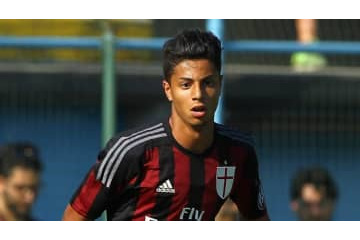 元天才マストゥール、2部チーム構想外で3部移籍へ 画像