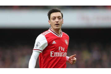 エジル、10億円放棄でアーセナル退団へ？ 画像