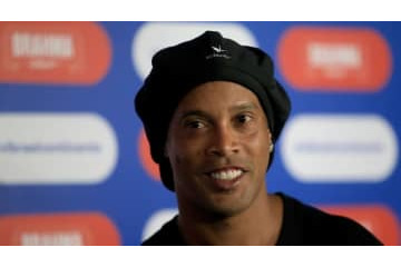 完全に「ウイイレ」の音声！ロナウジーニョ、ラッパープロデュースで成功 画像