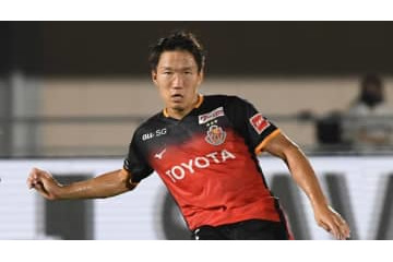 世界レベル！？名古屋MF稲垣祥、衝撃超ミドルの弾道がとんでもない 画像