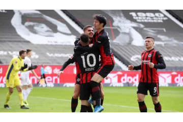 敵ファンも嫉妬！フランクフルト鎌田大地がアシストした「超チームゴール」に海外もザワつく 画像