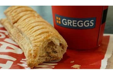 「ソーセージパンを投げた」サポ、3年の観戦禁止に 画像