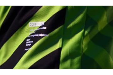 英で話題のクラブ、「同国初のギャンブル広告禁止宣言」＆要求 画像