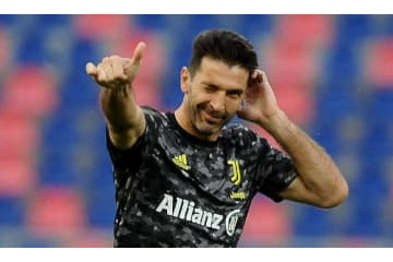 「スーパーマン、家に帰る」ブッフォン、パルマ移籍が決定 画像