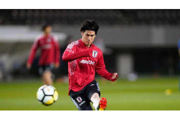 浦和レッズ、柏から日本代表MF江坂任を獲得！今夏4人目の補強 画像