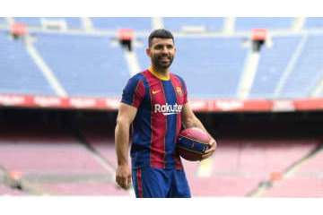 バルセロナ、アグエロら新戦力の登録できず！？ 230億円のカットが絶対条件 画像