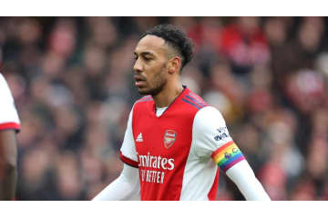 アーセナル主将オーバメヤング、規律違反で除外…何をやったのか 画像