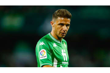 40歳ホアキン、新年にブドウを12個食う 画像