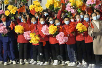 36兆円増発で少子化解消？ 画像