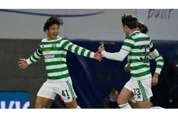 旗手怜央、セルティック初ゴール！衝撃ミドルを叩き込む 画像