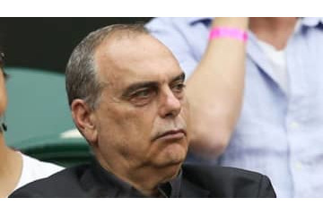 性的関係強要か…元チェルシーのグラント監督、セクハラで告発 画像