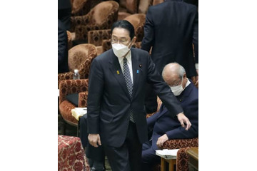 女性の更年期支援策検討へ 画像