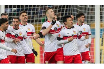 遠藤航、シュトゥットガルトでの渾身ゴールがこれ(動画あり) 画像