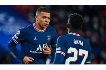 「エムバペを怪我させたPSG選手を叩くな」 元PSG選手が擁護 画像