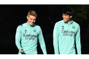 冨安、仲良しのアーセナル選手に絵文字でいいね　現地紙も食いつく 画像