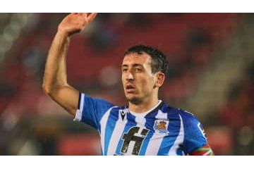 オヤルサバル、W杯出場に黄信号…前十字靭帯を断裂 画像