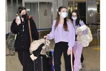 ウクライナの学生、福岡に到着 画像