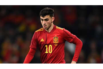 お小遣いでPS5を買う天才ペドリ、超いい子！「両親に家を買いたい」 画像