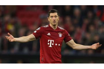 33歳レヴァンドフスキ、移籍金は「100億円」。バルセロナの提示は40億円 画像