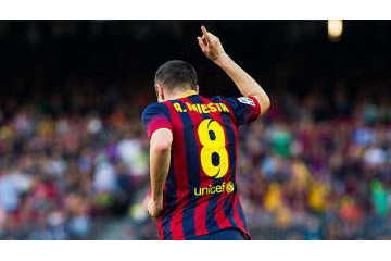 サッカーの歴史上「最高の8番」10選手 画像