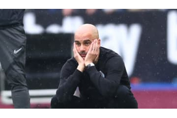 グアルディオラ監督、相手FWを突き飛ばす！試合後にツンデレ対応 画像