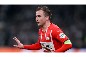 堂安とお別れ？ ゲッツェ、「10番」でベンフィカが狙う 画像