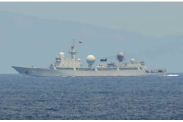 中国軍艦、太平洋側で長期活動か 画像