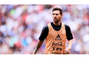 メッシ、衝撃告白…CLレアル戦でコロナ後遺症に苦しんでいた 画像